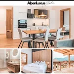Chez Nous - Design With Balcony & View, Alpenluxus Collection
