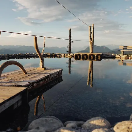 Chez Nous - Alpenluxus Collection * Fügen