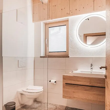 Chez Nous - Balcony Und Car Park By Alpenluxus شقة *