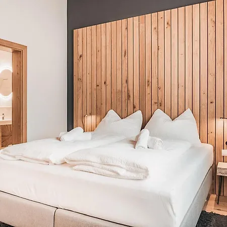 Chez Nous - Balcony Und Car Park By Alpenluxus * فغن