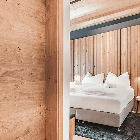 Chez Nous - Alpenluxus Collection * Fügen